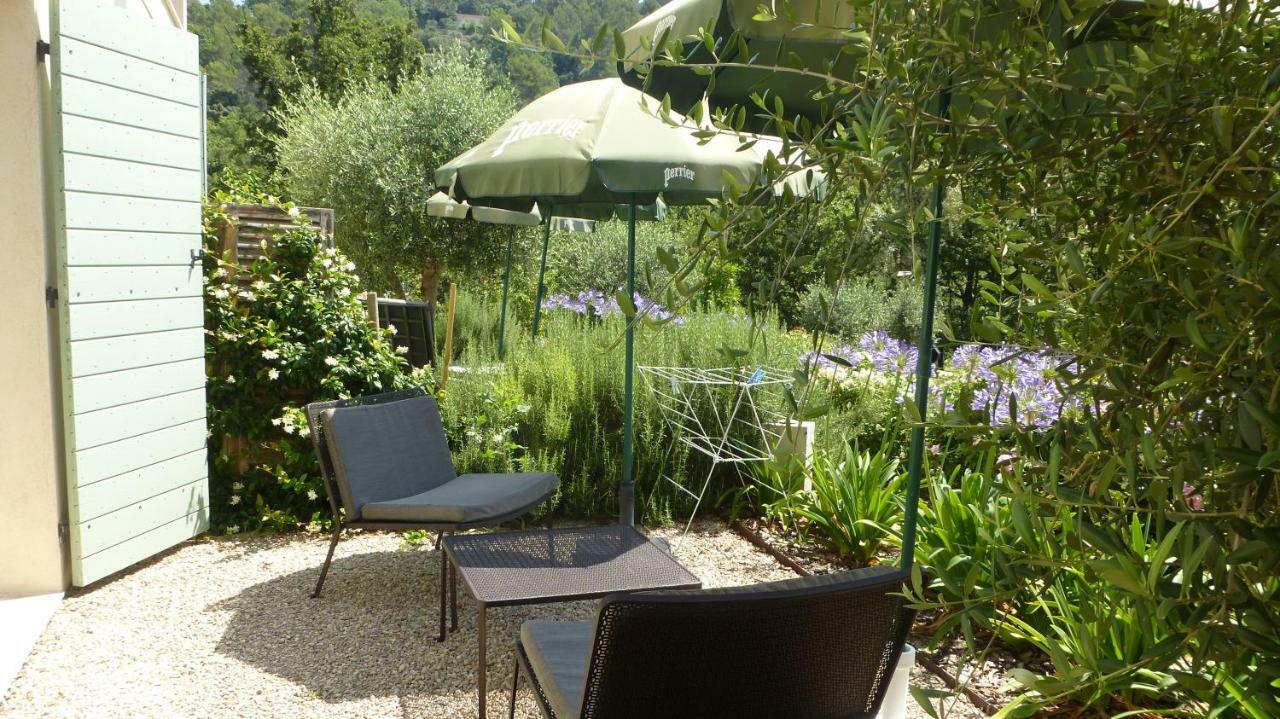 Le Vallon Des Oliviers Montauroux Exterior foto